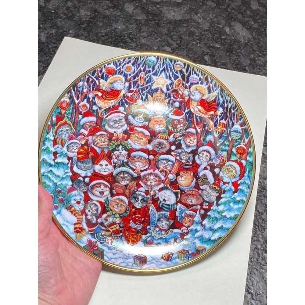 Vintage Franklin Mint SANTA CLAWS CATS by Bill Bell Porcelain 8 1/4